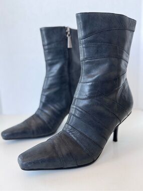 KIMEL Y2K Paneled Black Leather Distressed Square Toe Kitten Heel Ankle Boots 8